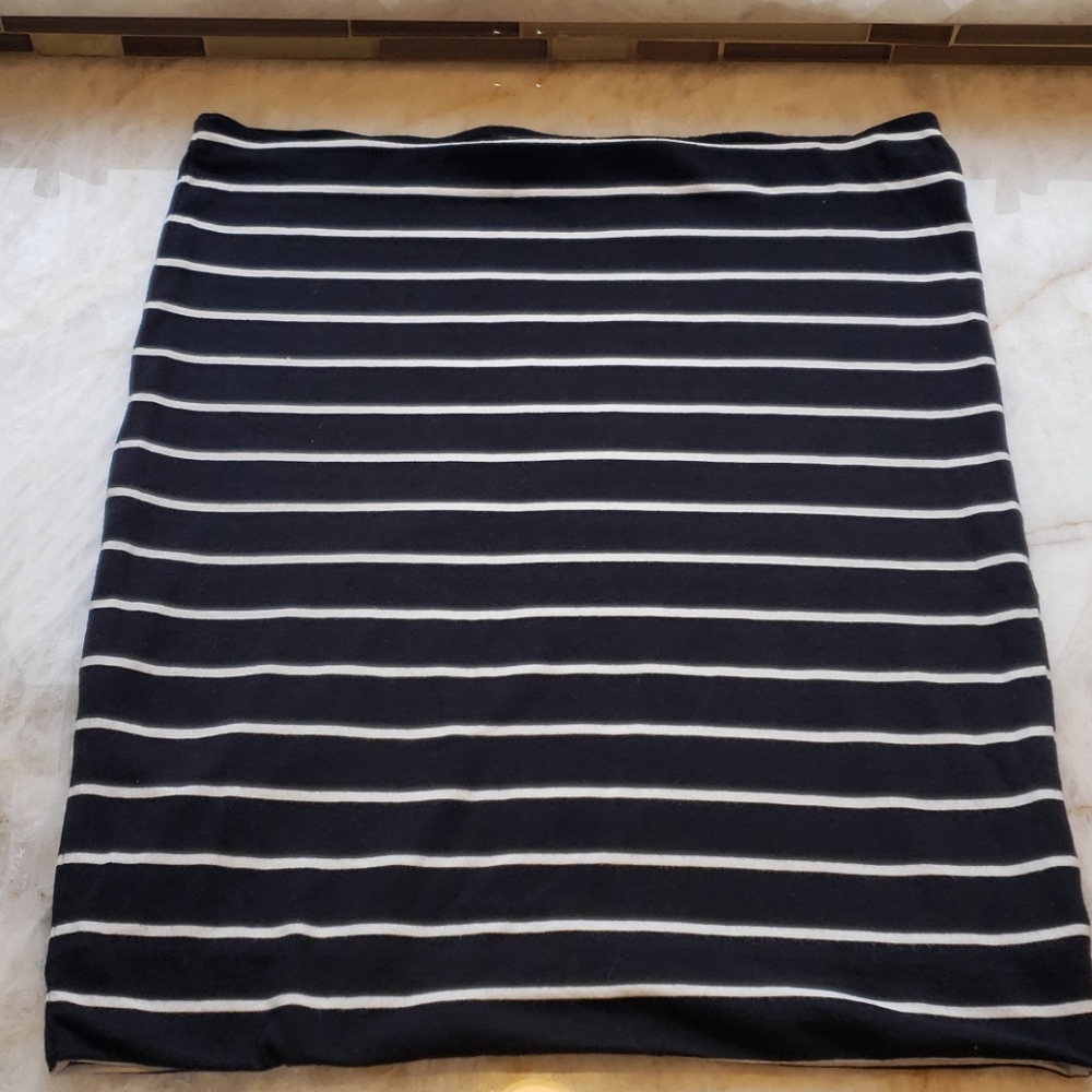 •H&M Basic Black/Stripped pencil skirt